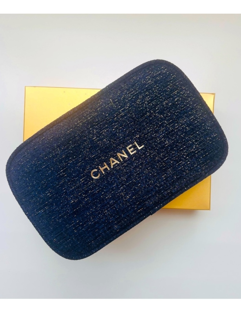 🔥 6 Piece Luxury Makeup/Skincare Bundle - Picture 6 of 12